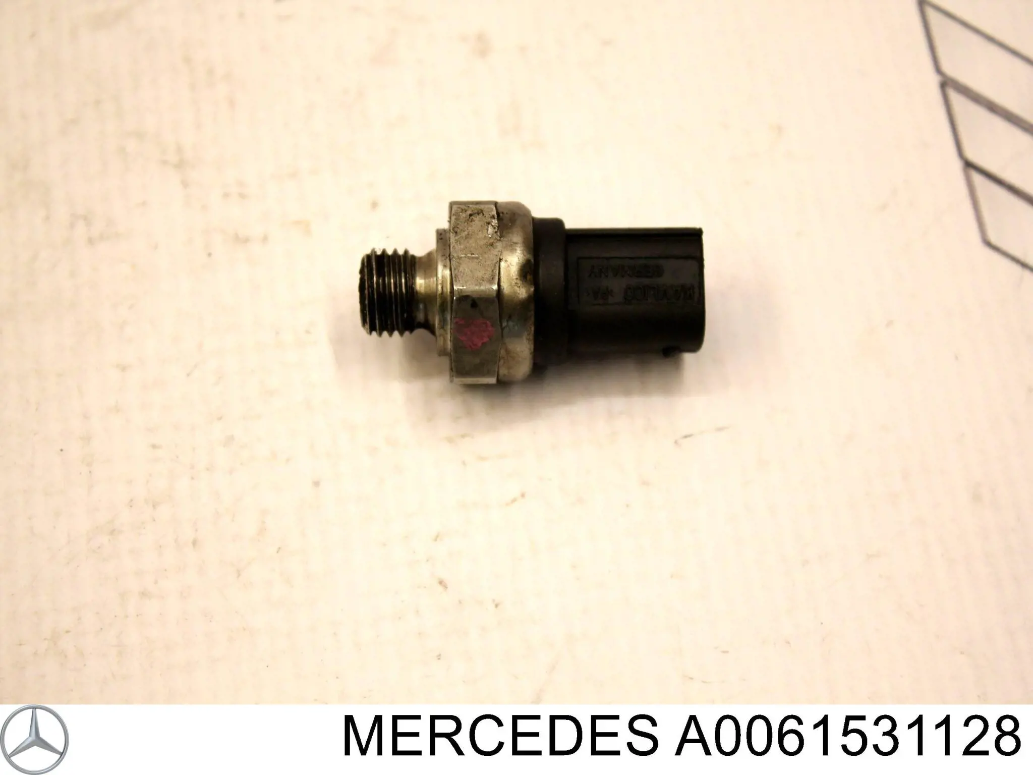 A0061531128 MERCEDES Sensor de presion gases de escape original y equivalente