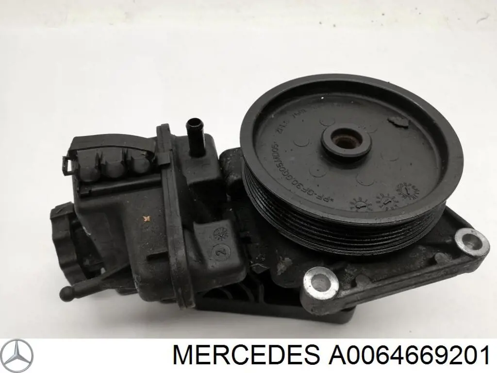 Насос ГУР 0064669201 Mercedes