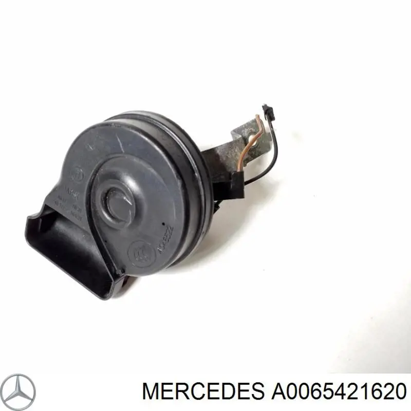 A007542692064 Mercedes sinal sonoro (cláxon)