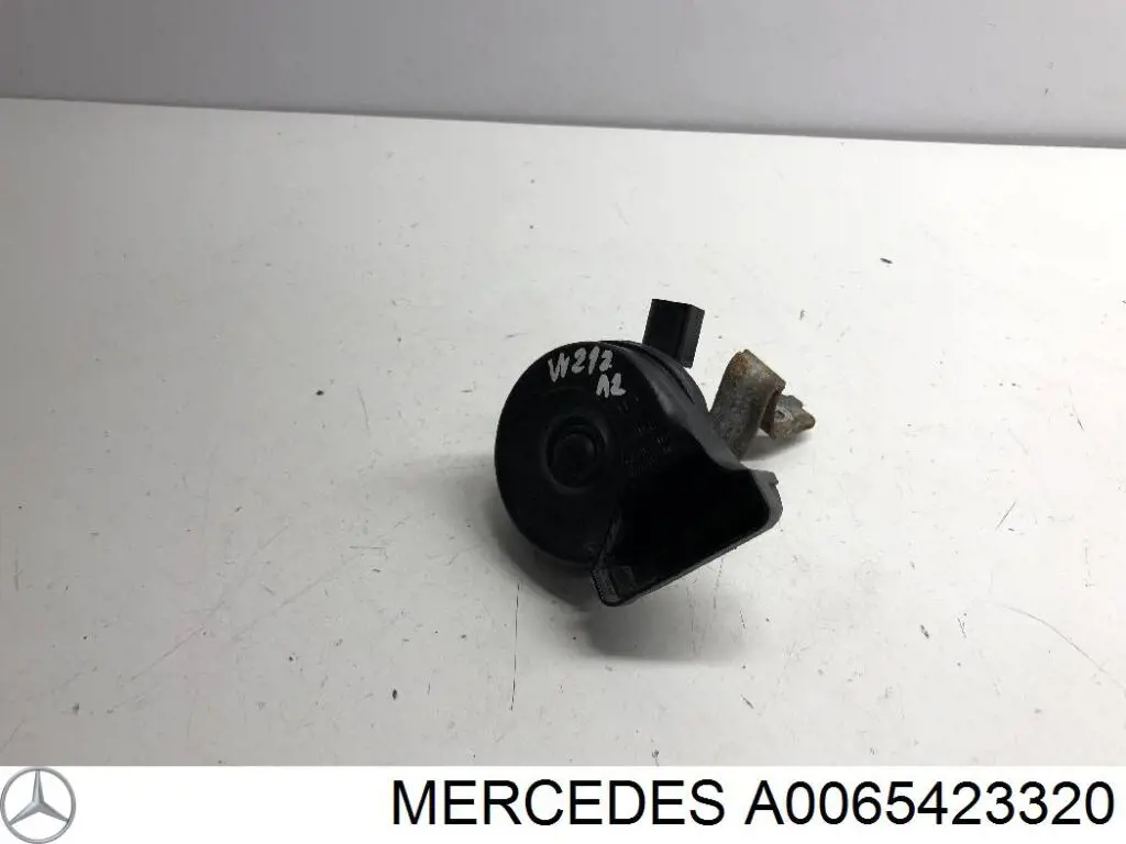 Звуковой сигнал A0065423320 Mercedes