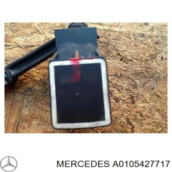 Sensor, nivel de suspensión neumática, trasero A0105427717 Mercedes