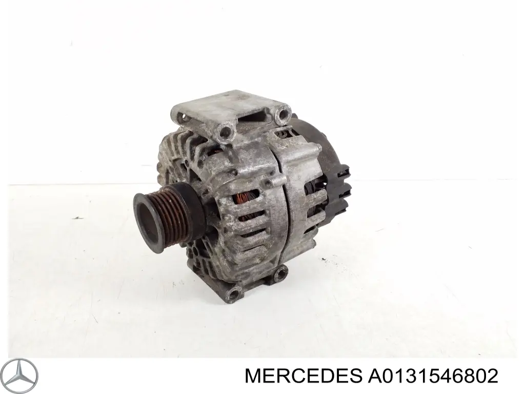 Генератор A0131546802 Mercedes