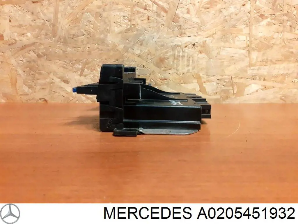 A0205451932 Mercedes 