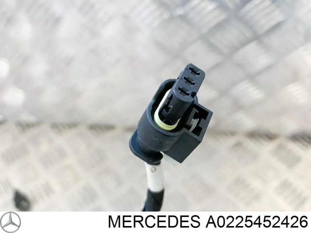  A0225452426 Mercedes