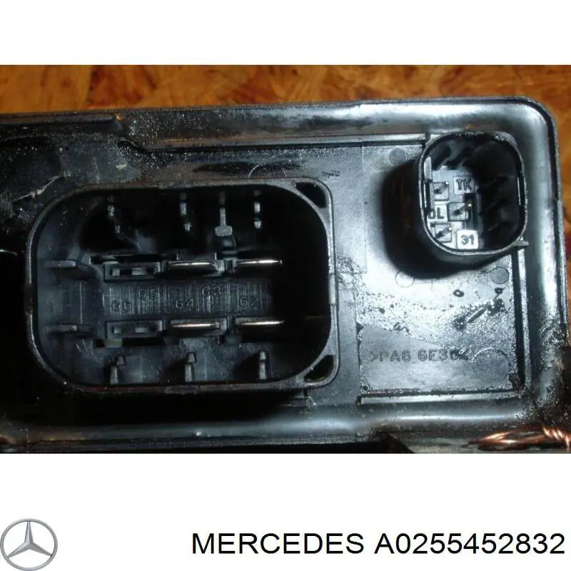Реле свечей накала A0255452832 Mercedes