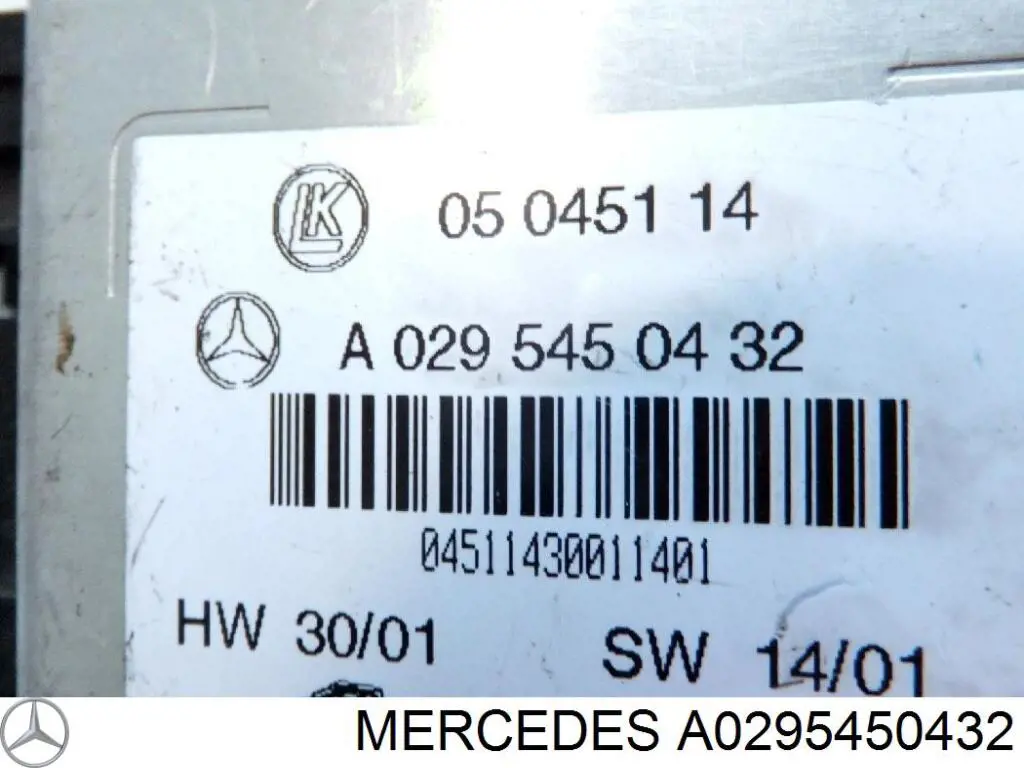 Купить A0295450432 Mercedes Монжатный блок реле