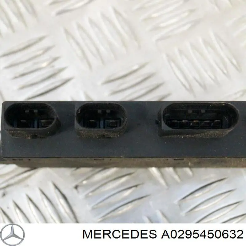ЭБУ двигателем Mercedes A0295450632 цена, от 42.33 USD