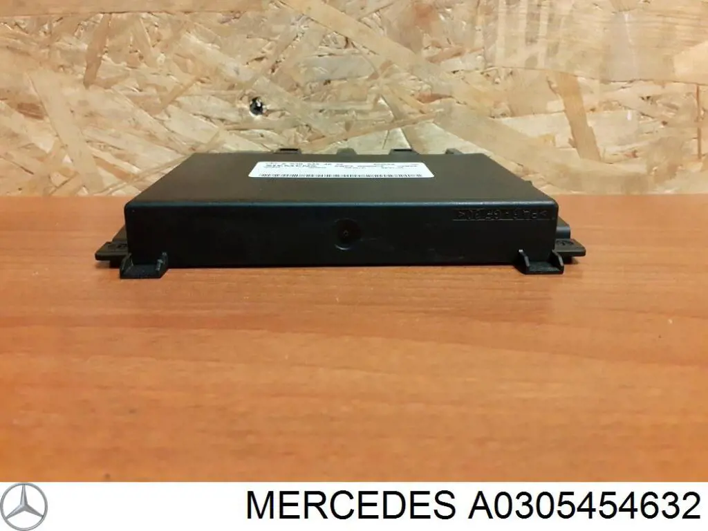 Регулятор оборотов вентилятора Mercedes A0305454632