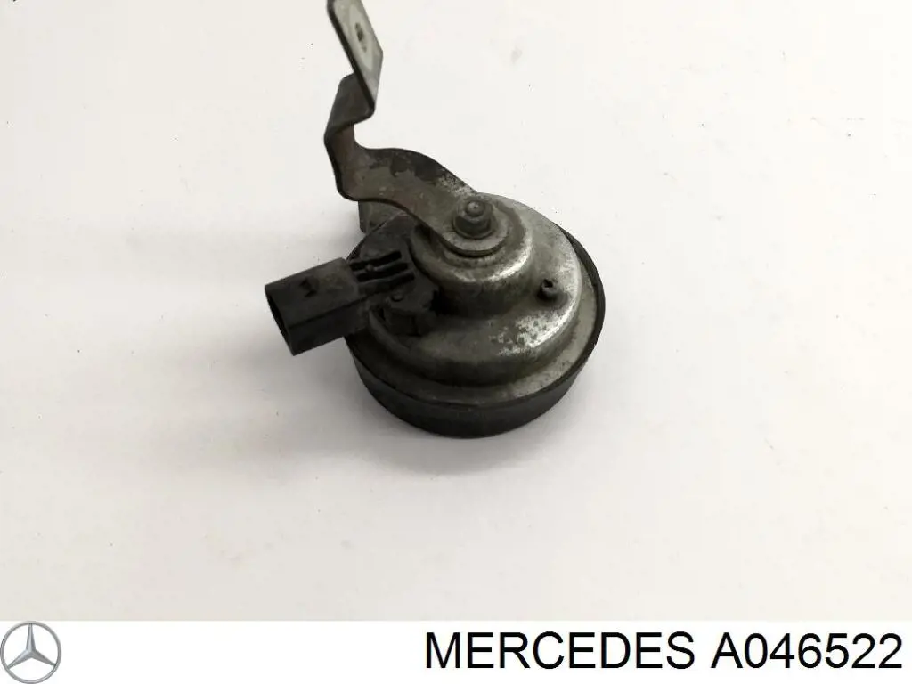 A046522 Mercedes Клаксон