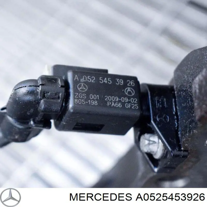 A0525453926 Mercedes 