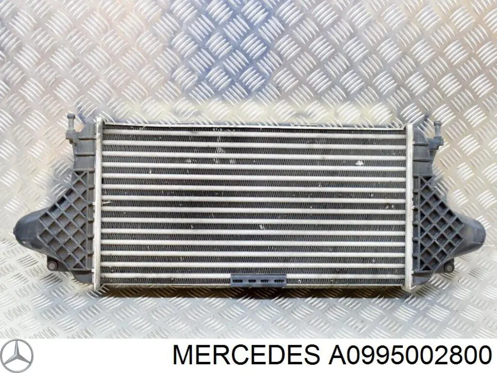 A0995002800 Mercedes интеркулер