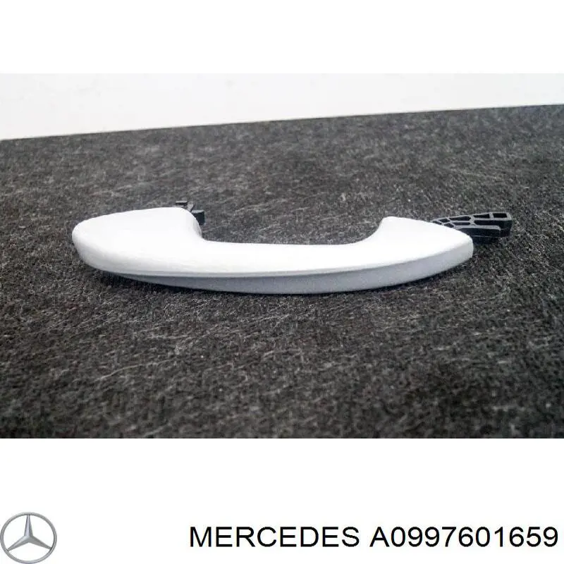 Ручка двери передней наружная правая Mercedes A0997601659 цена, от 19.00 USD