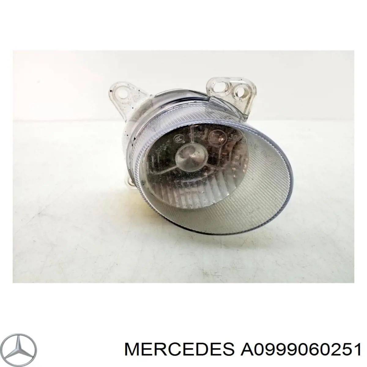 A0999060251 Mercedes фара дневного света правая