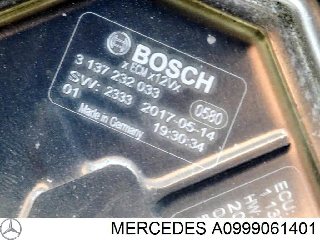 Купить A0999061401 Mercedes Электровентилятор охлаждения в сборе (мотор+крыльчатка)