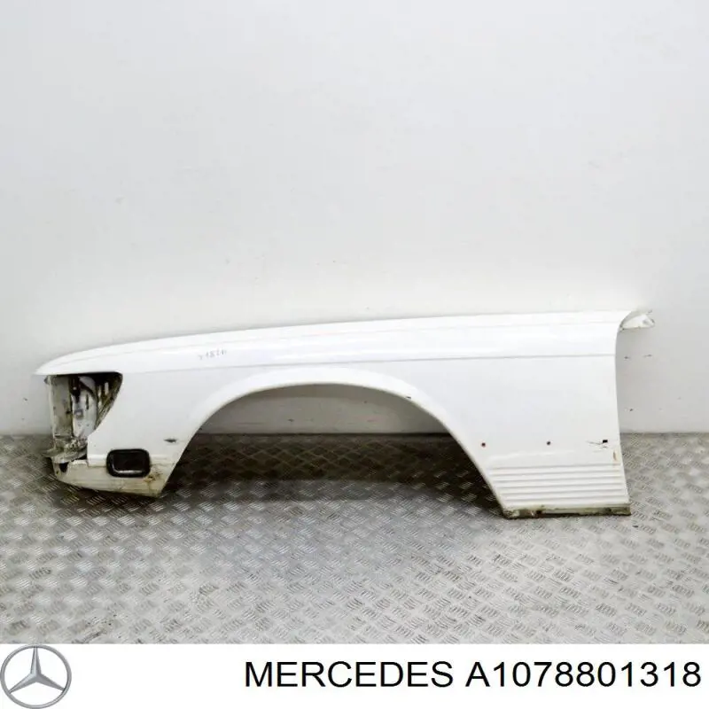 1078801318 Mercedes 