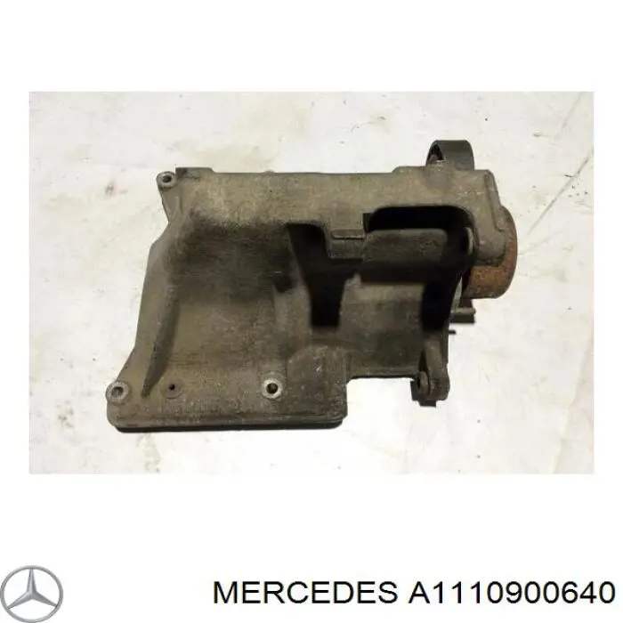 Кронштейн компрессора наддува двигателя на Mercedes C (S203)