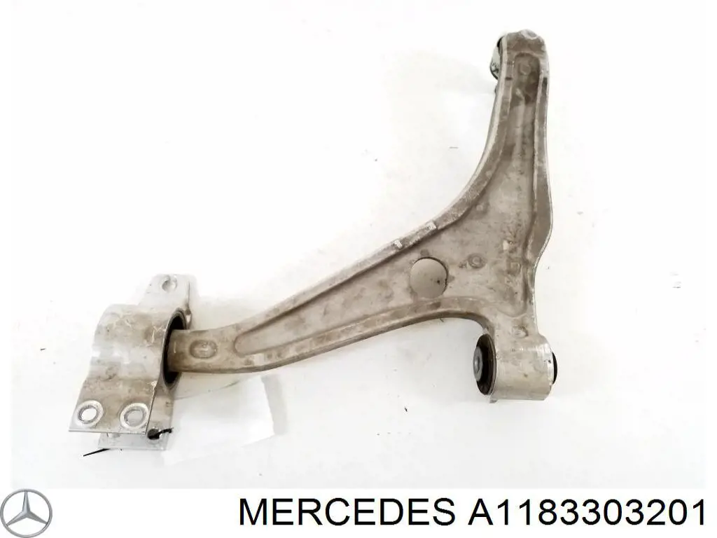 Правый рычаг передней нижней подвески Mercedes A1183303201 цена, от 253.39 USD