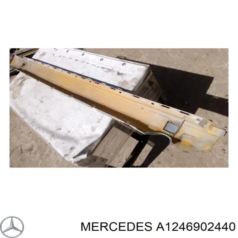 A1246902440 Mercedes 
