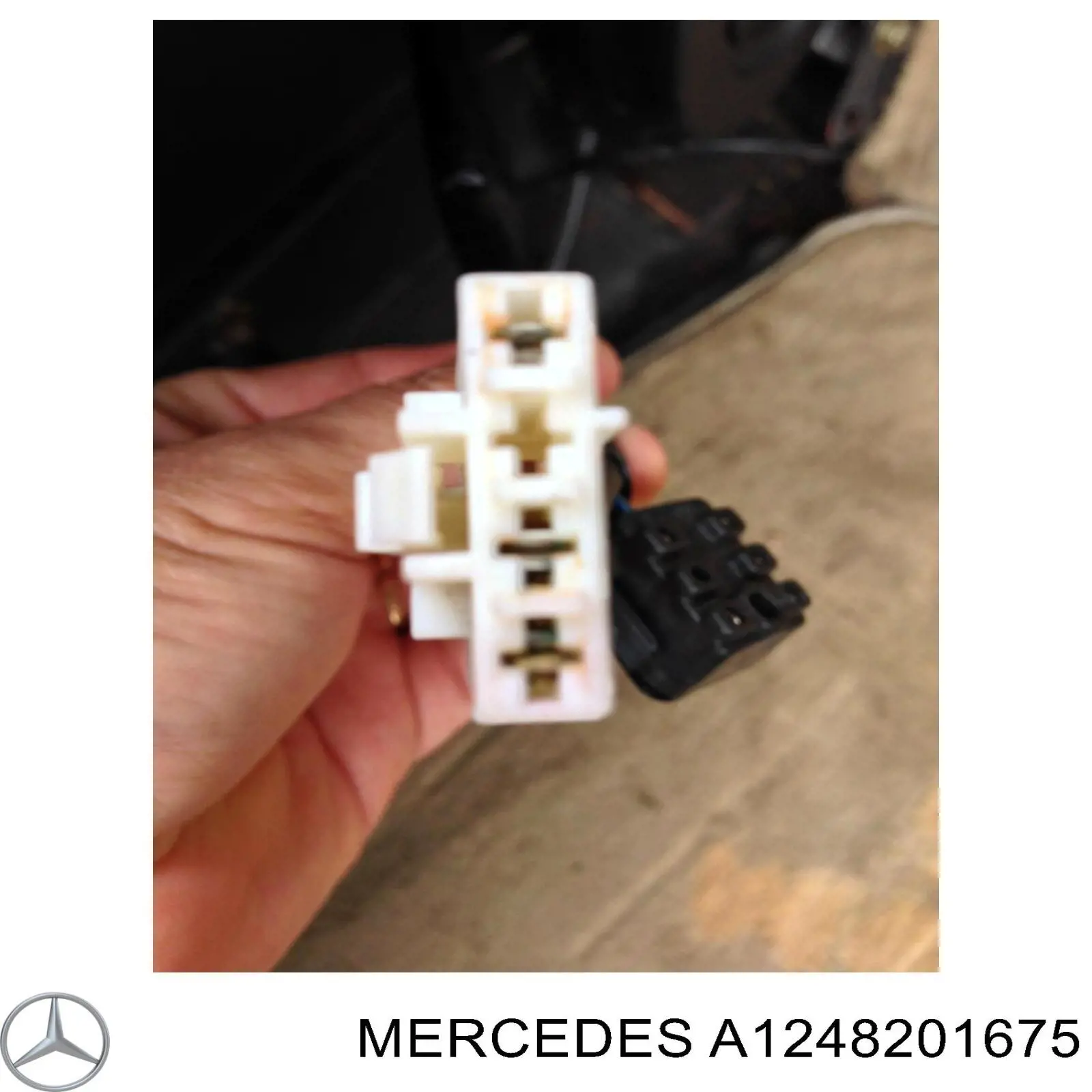 A1248201675 Mercedes Антенна на крышу