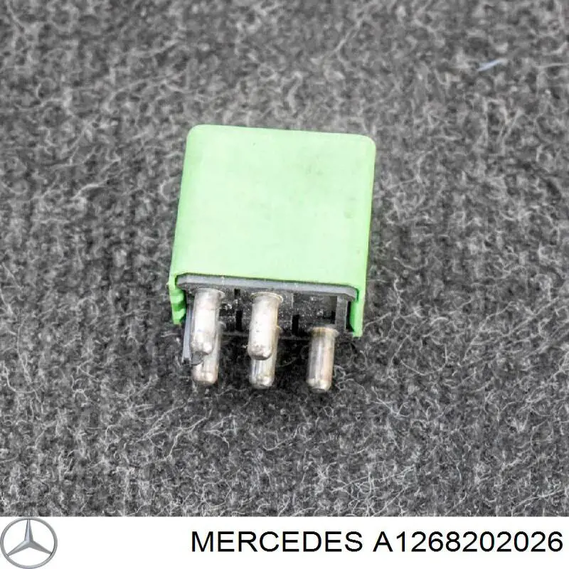 1268202026 Mercedes 