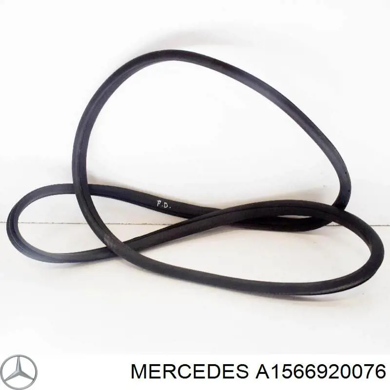 1566920076 Mercedes 