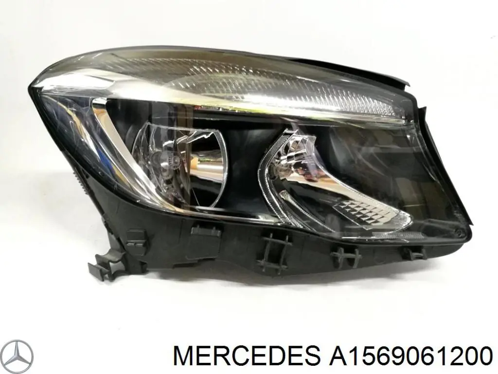 A1569061200 Mercedes 