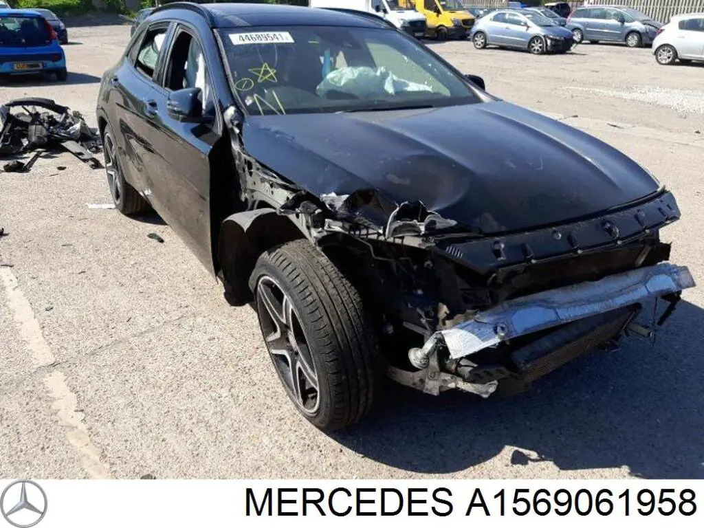 Купить 1569061958 Mercedes Левый стоп