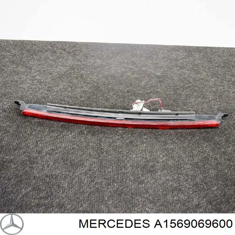 Compre Sinal de parada traseiro adicional Mercedes E 
