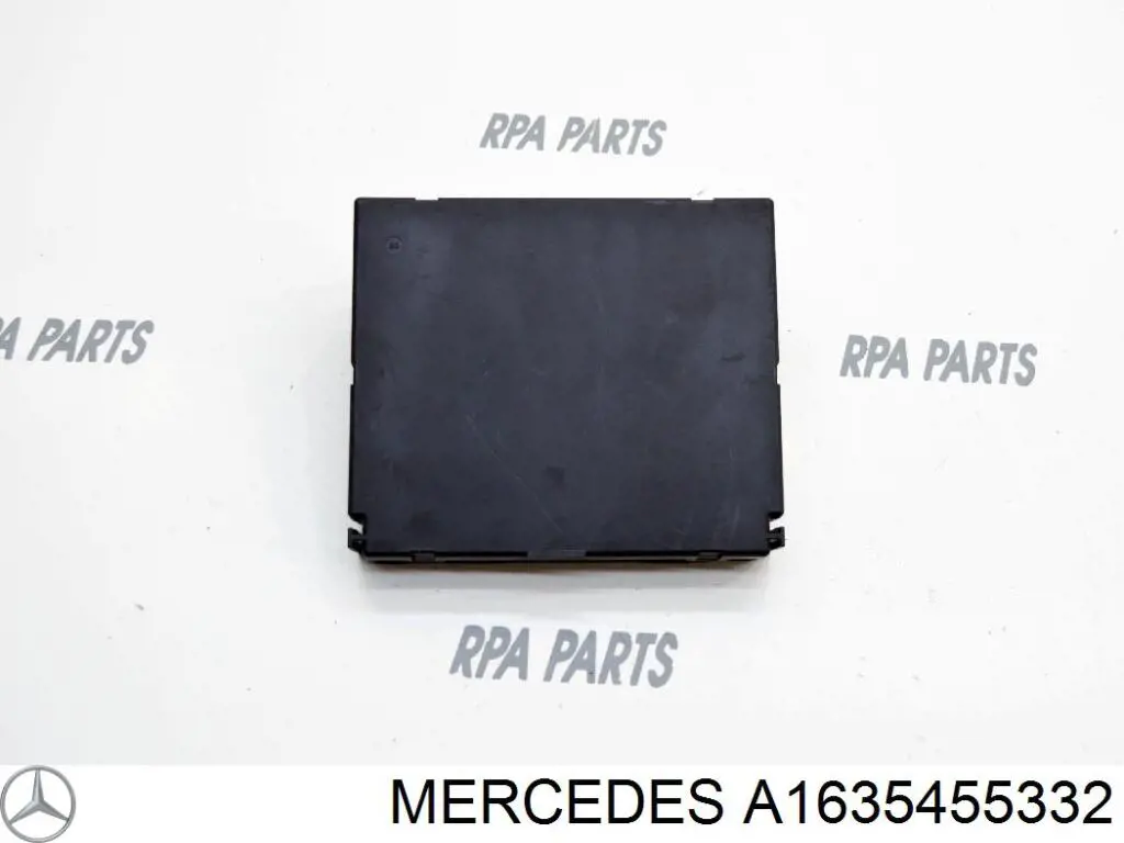 1635455332 Mercedes 