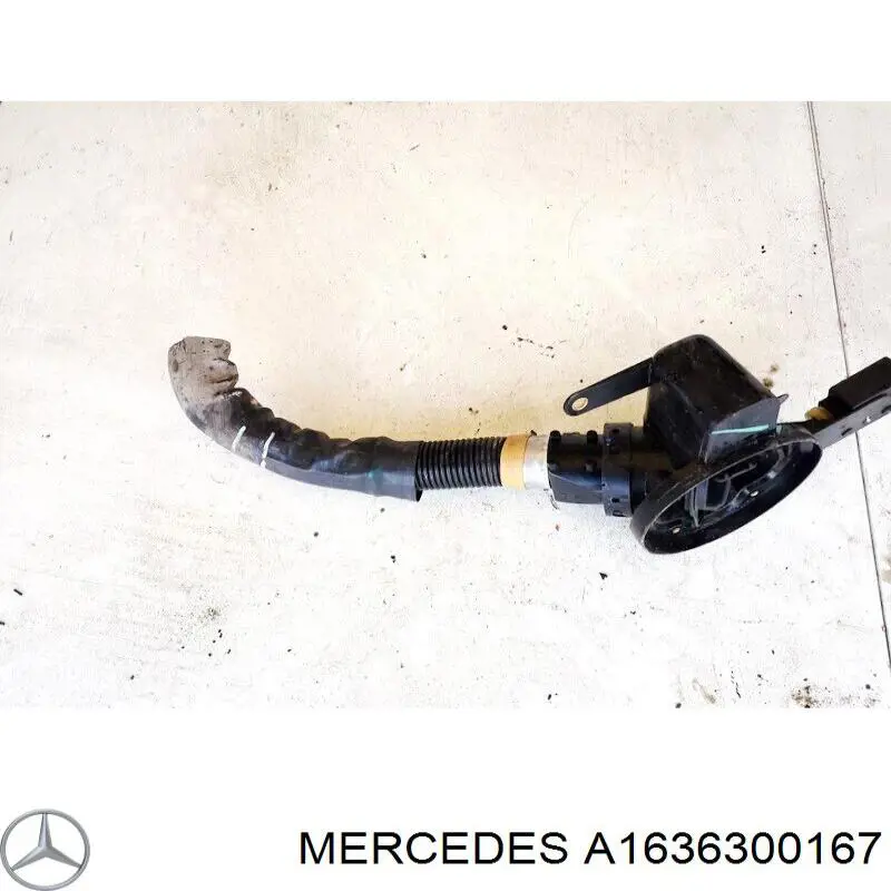 Шланг заливной горловины, топливного бака на Mercedes ML/GLE (W163)