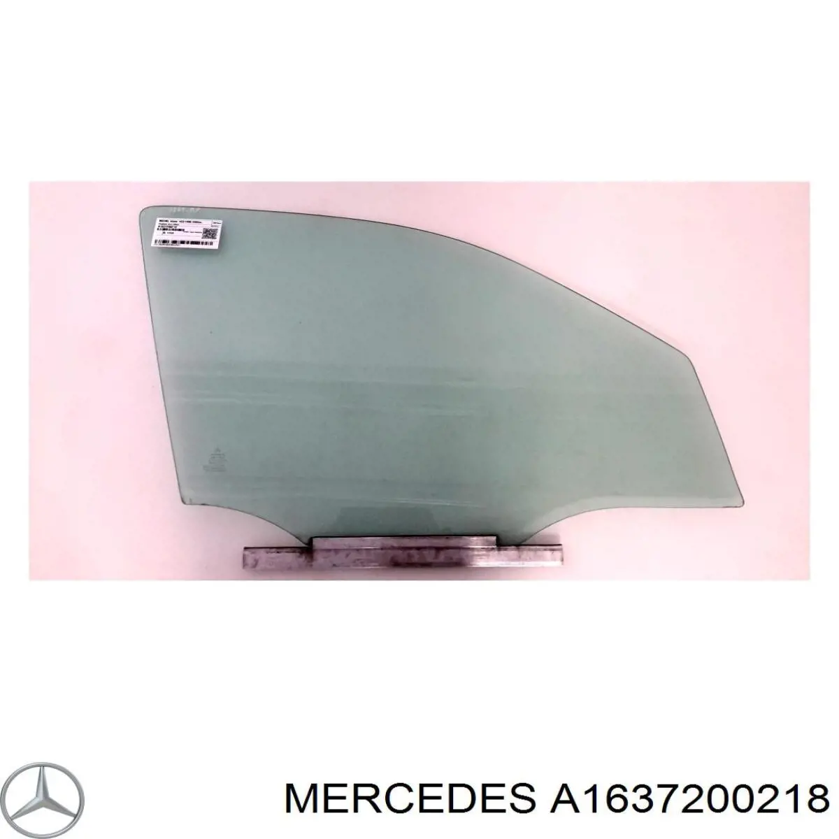 Стекло передней двери, правой на Mercedes ML/GLE (W163)