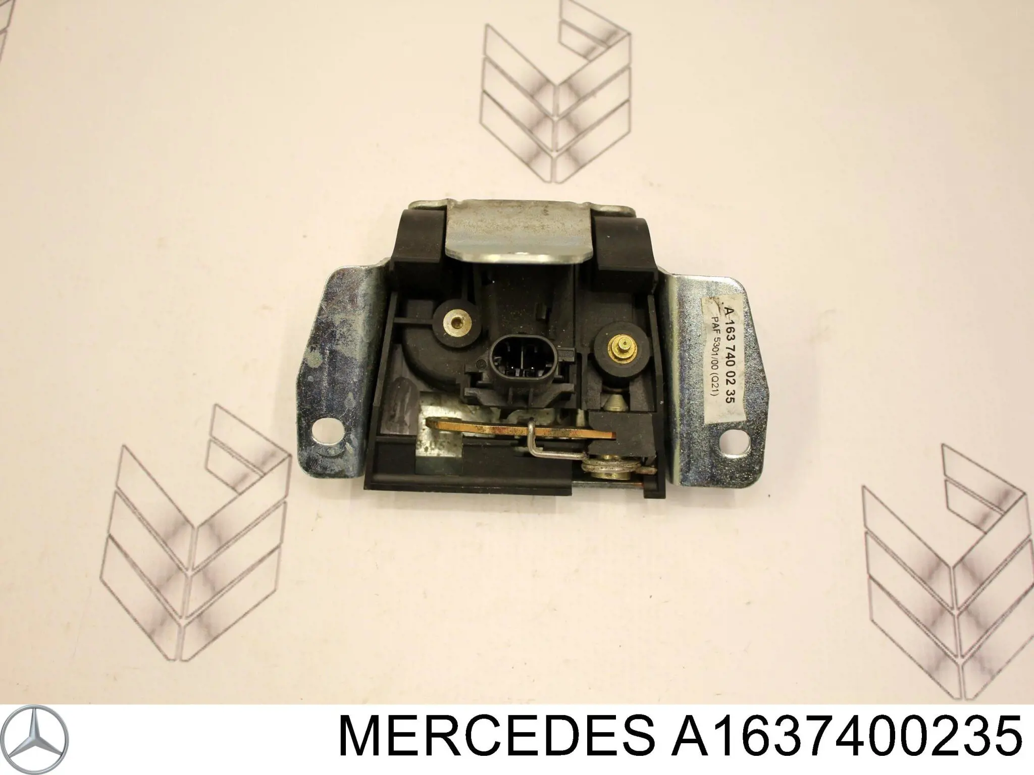 Fecho de tampa de porta-malas (de 3ª/5ª porta traseira) para Mercedes ML/GLE  W163