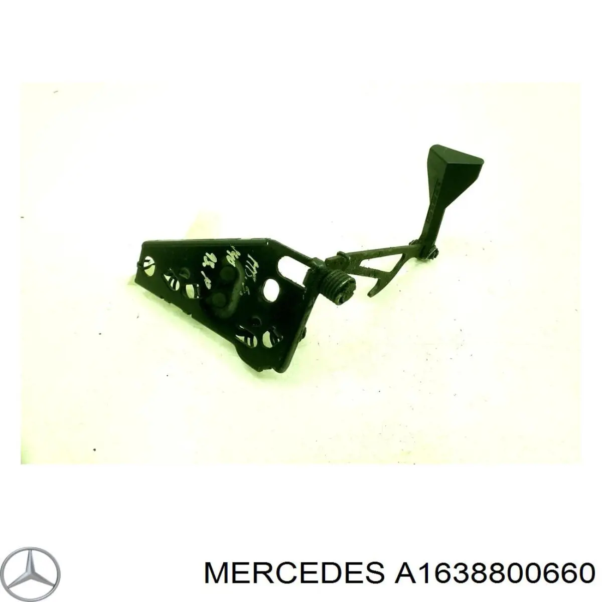 Замок капота A1638800560 Mercedes