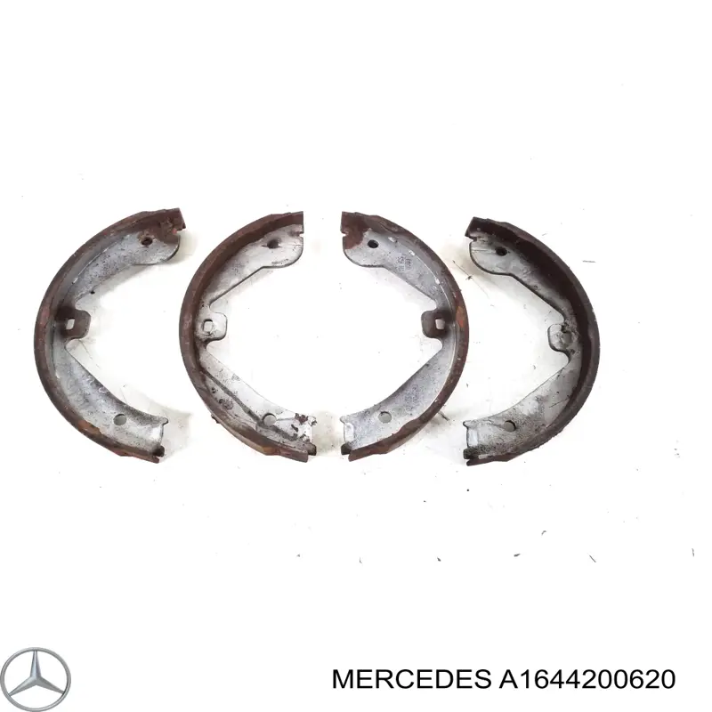 A1644200620 Mercedes колодки ручника (стояночного тормоза)