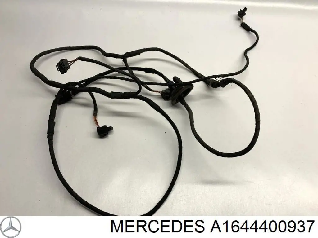 Купить A1644400937 Mercedes Кабель (провод) парктроника бампера заднего