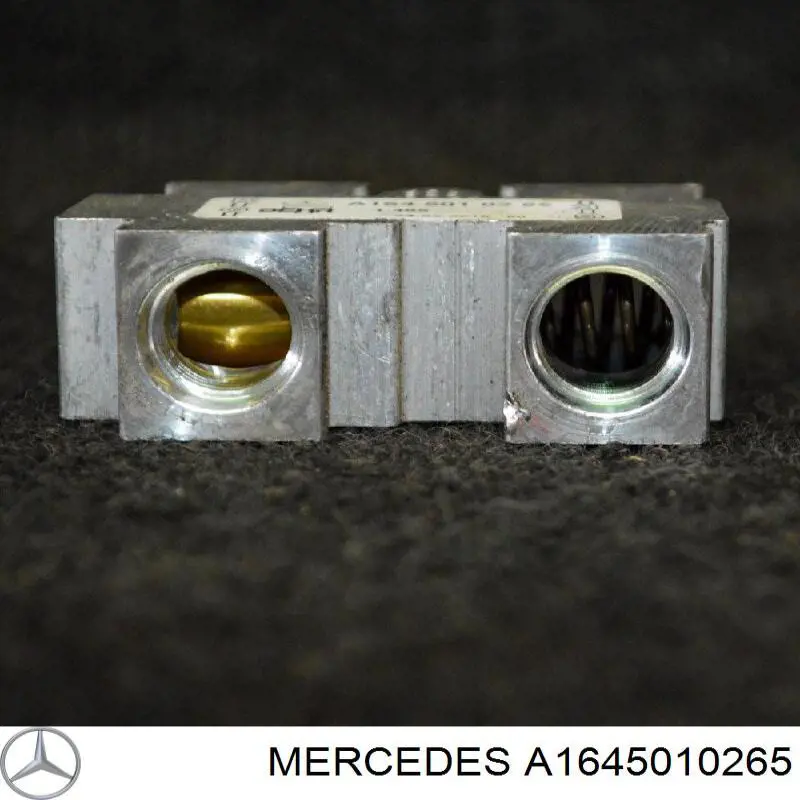 Термостат системы охлаждения масла АКПП Mercedes A1645010265