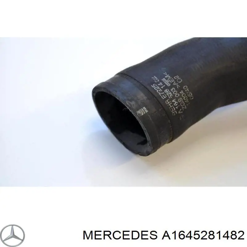 Правый шланг интеркуллера A1645281482 Mercedes