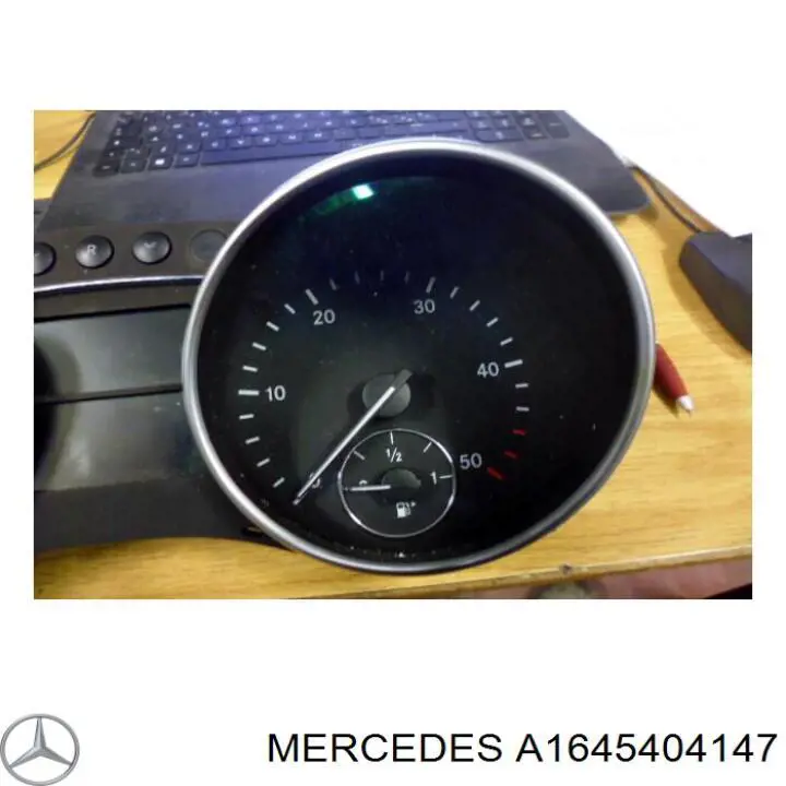 Панель приборов A1645404147 Mercedes