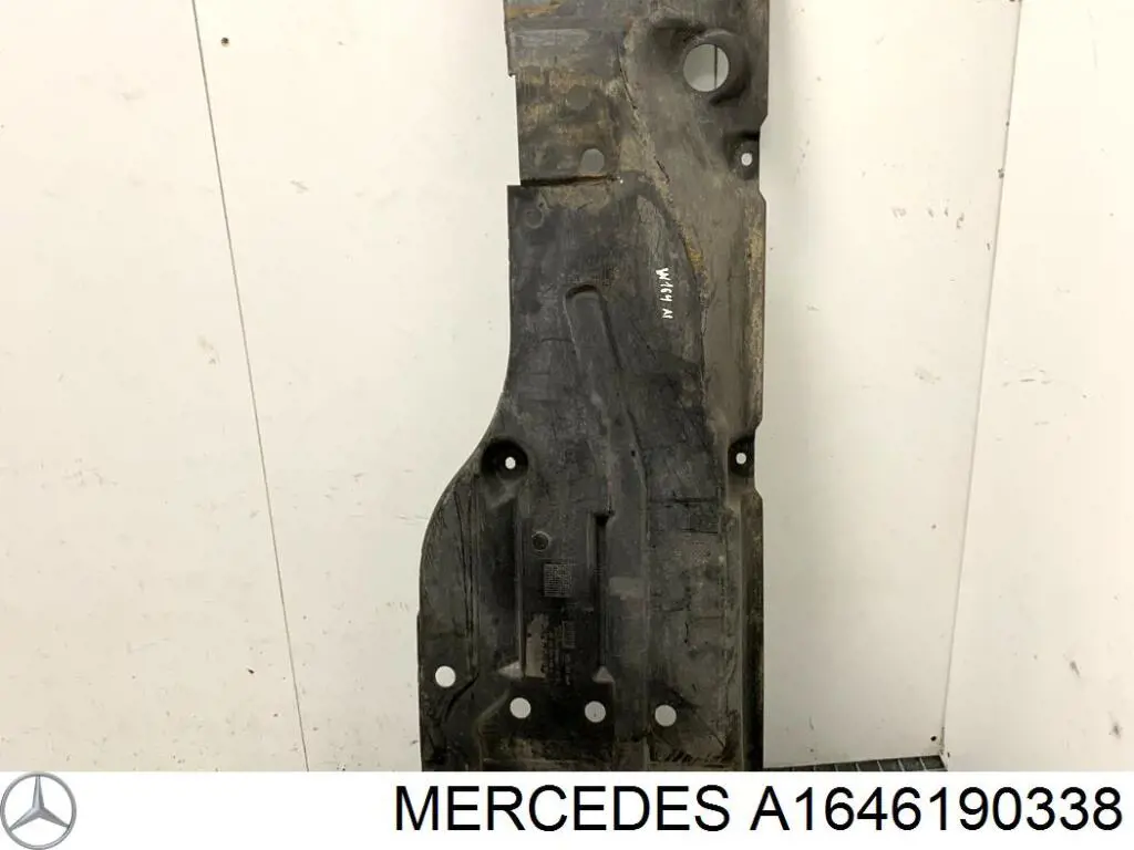 1646190338 Mercedes 