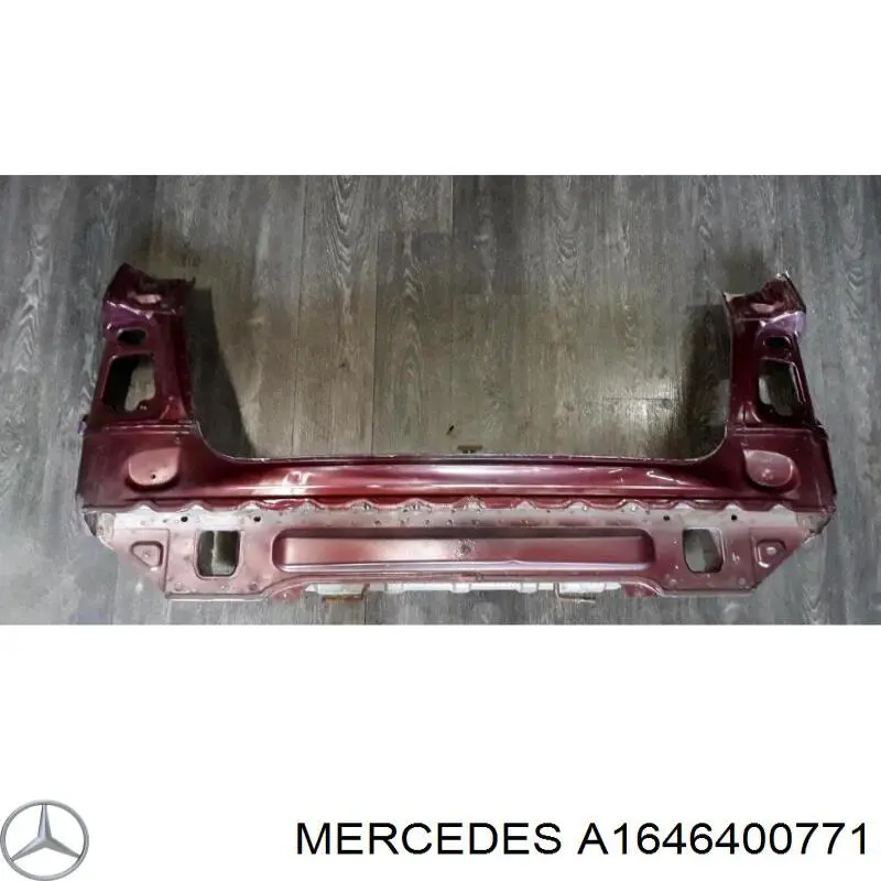 Задняя панель багажника на Mercedes ML/GLE (W164)