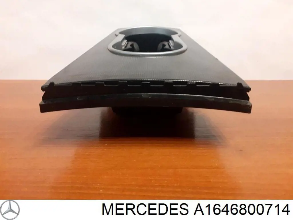 A1646800714 Mercedes 