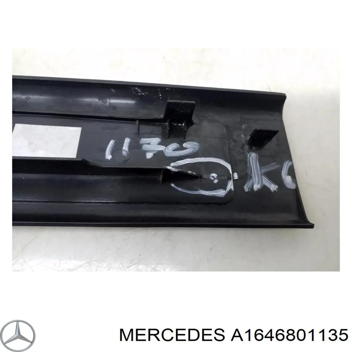 Накладка дверного порога внутренняя задняя левая Mercedes A16468011357E94 цена, от 5.09 USD