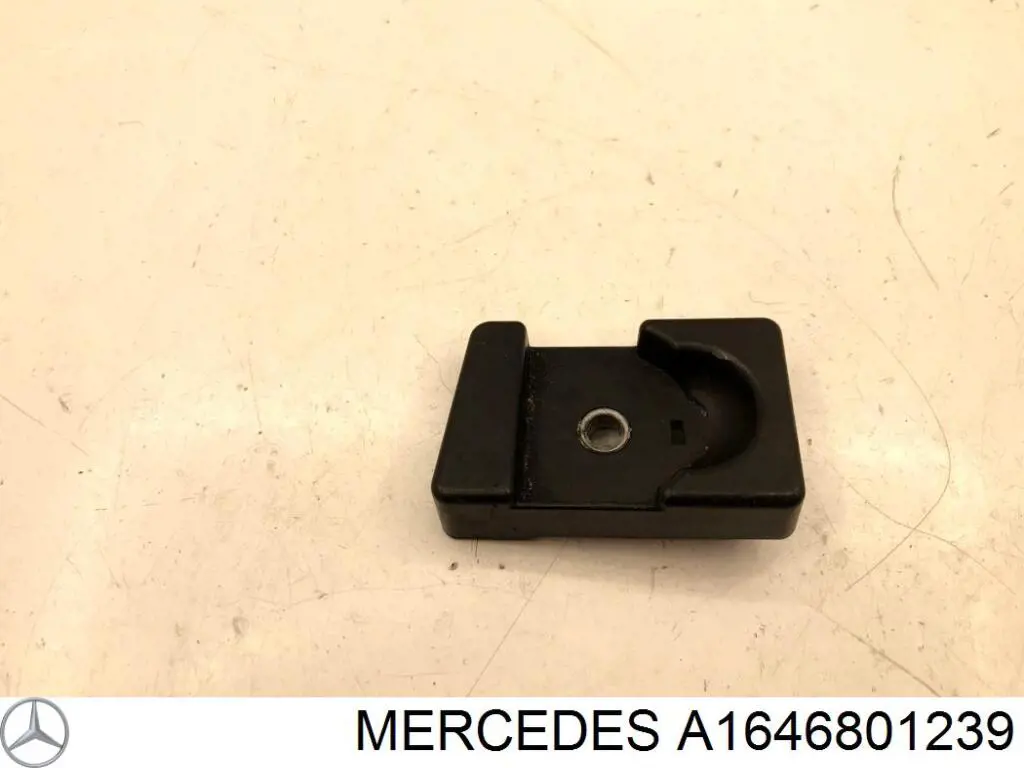 Купить A1646801239 Mercedes 