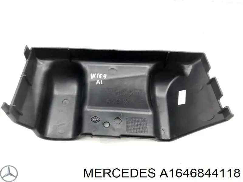 A1646844118 Mercedes 