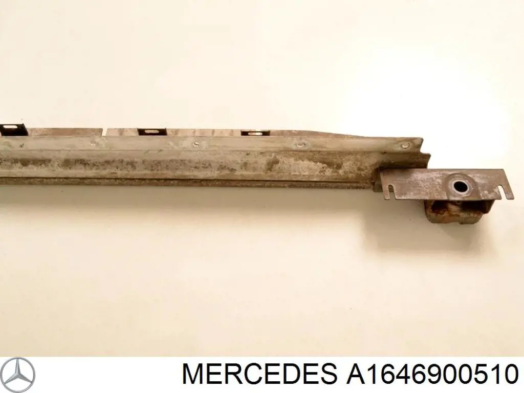 Рейлинг крыши левый Mercedes 1646900510 цена, от 126.98 USD