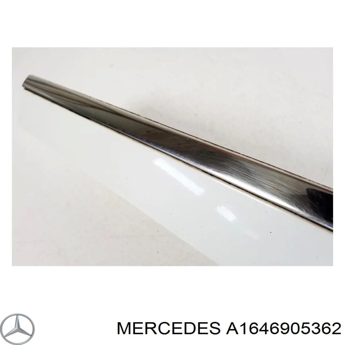 Молдинг двери задней левой Mercedes A16469053629775 цена, от 16.00 USD