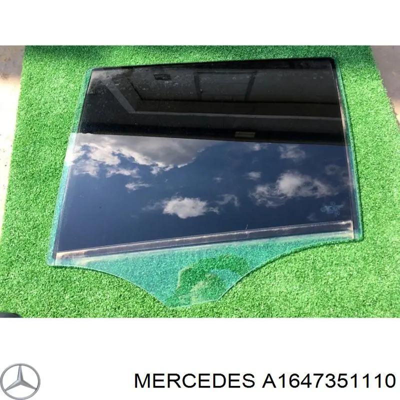 Стекло задней двери, левой Mercedes A1647350100 цена, от 54.75 USD