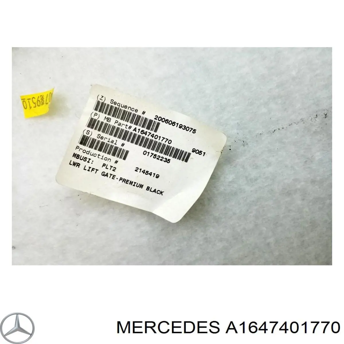 Обшивка-облицовка крышки багажника Mercedes A1647401770 цена, от 21.59 USD