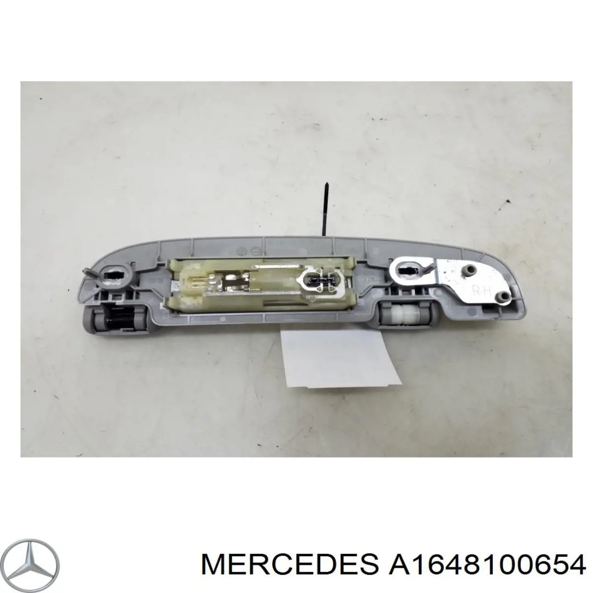 Купить 1648100654 Mercedes 