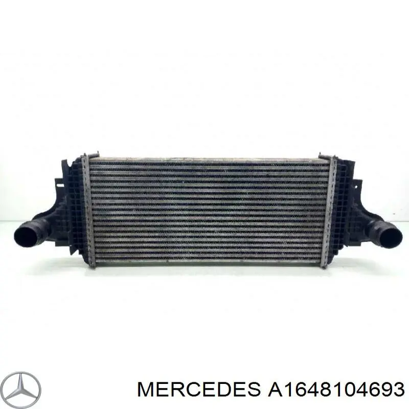 Правое зеркало A16481046939197 Mercedes